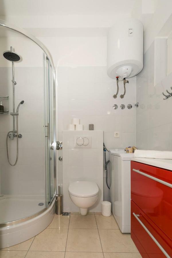 Apartment Dinka With Terrace Split Exterior foto